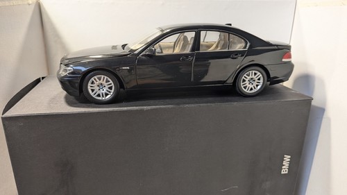 Kyosho bmw series black - 7,